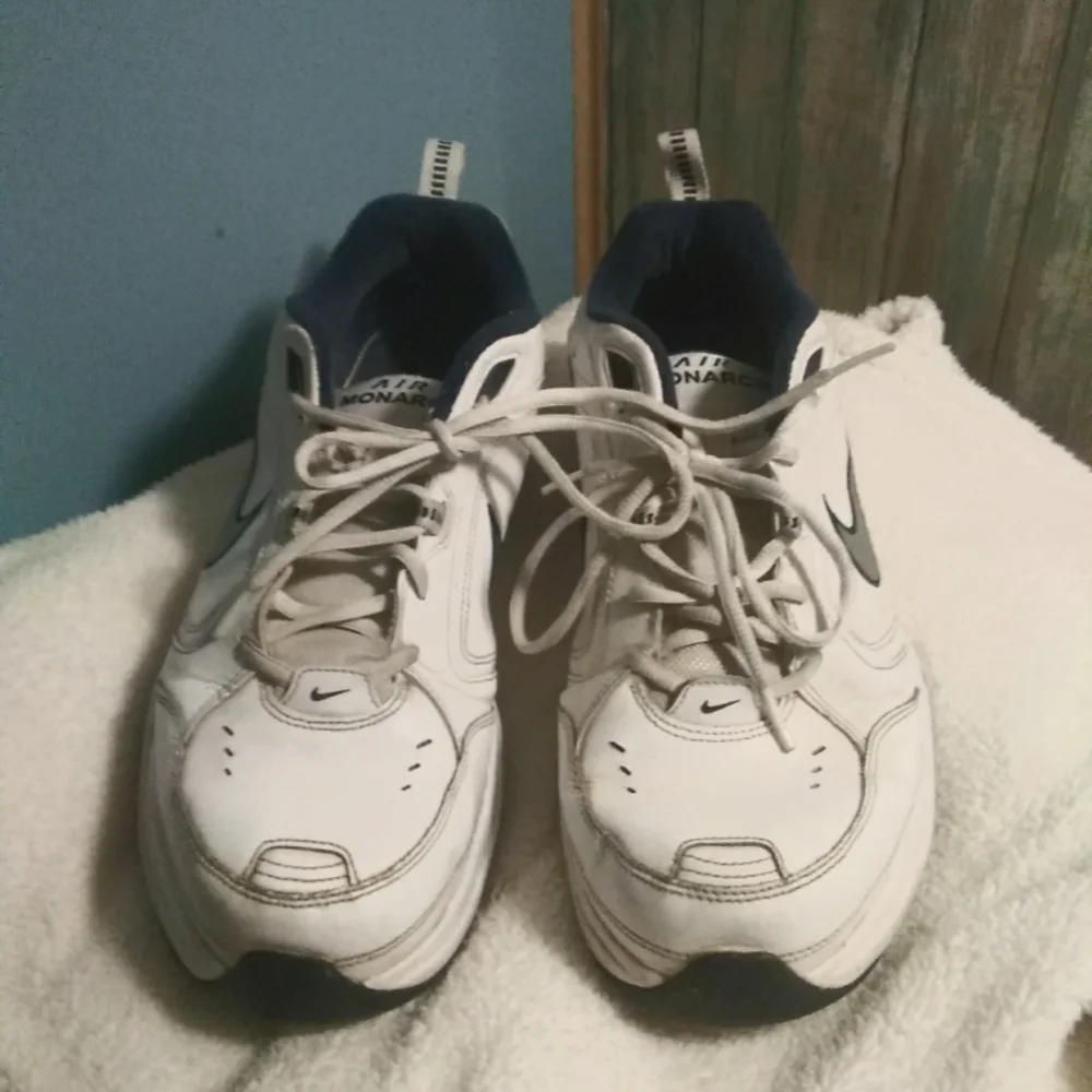 Nike Monark - Picture 1 of 3